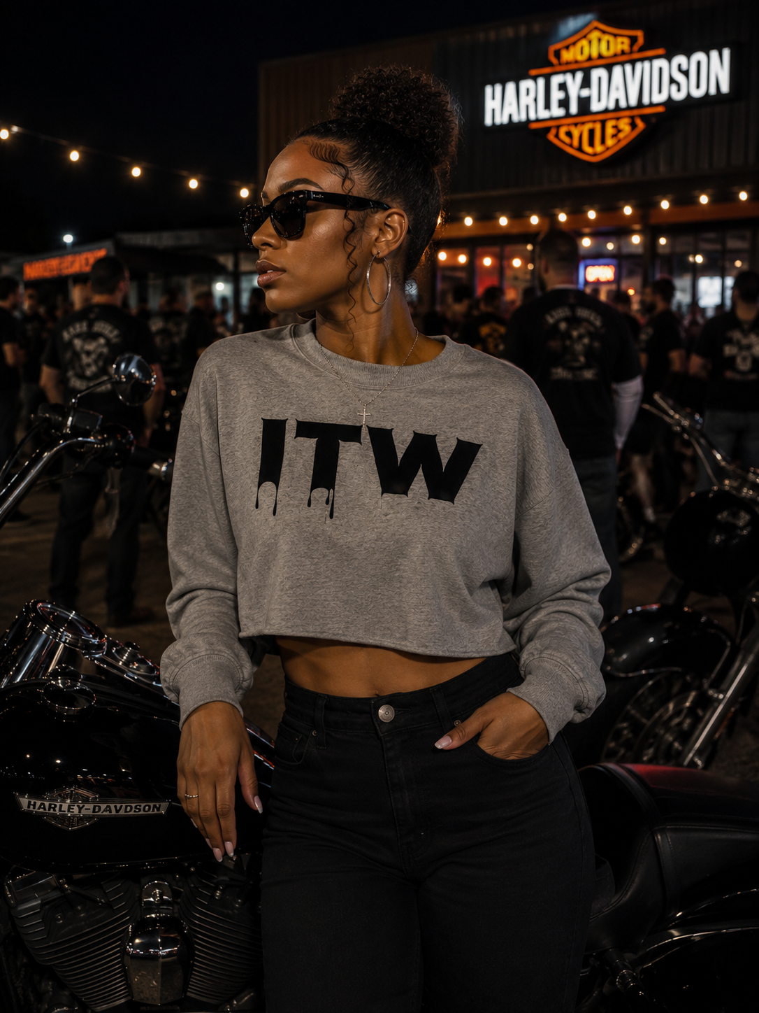 In The Wind™ ITW Signature Women’s Cropped Fleece Crewneck – Heather Gray
2 Color Options