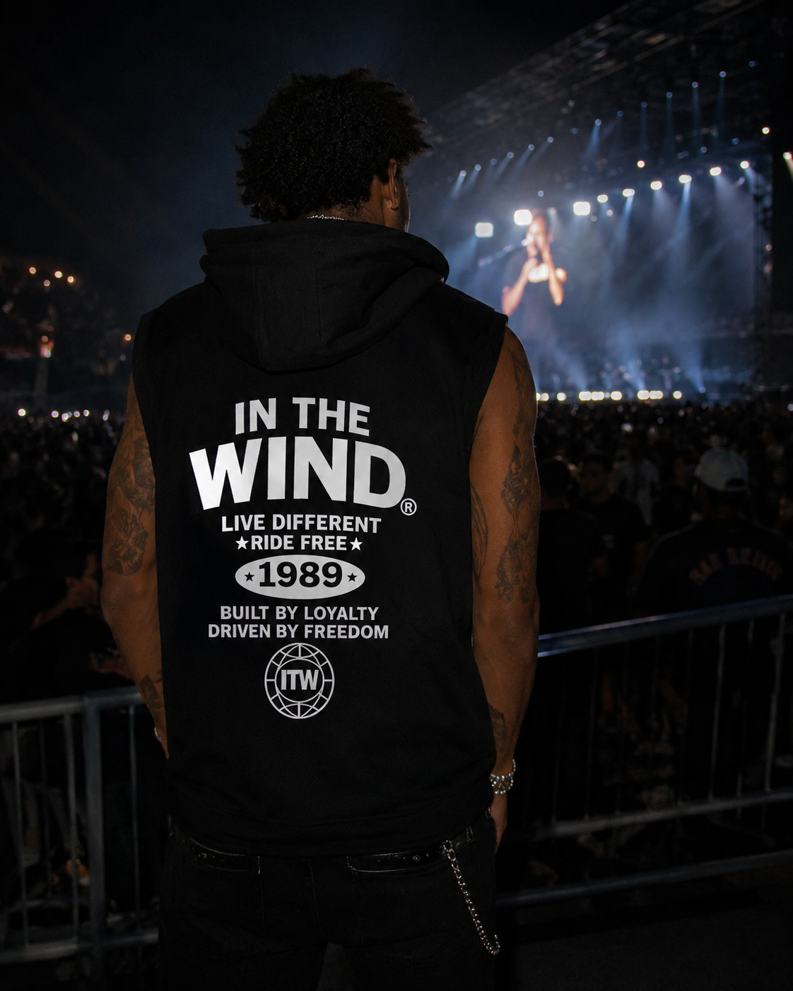 In The Wind™ World Tour 1989 Sleeveless Hoodie– Concert Collection.